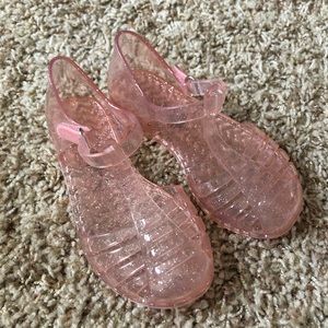 Jelly shoes